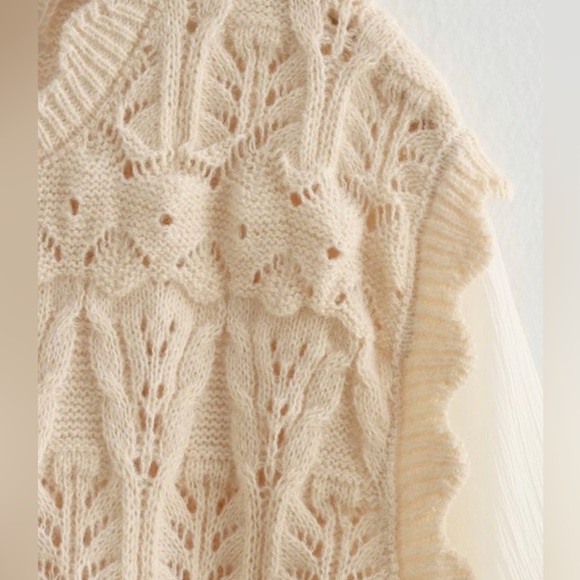 Ava Solid Long Sleeve Crochet Sweater In Beige, brand new without tags - Picture 7 of 10